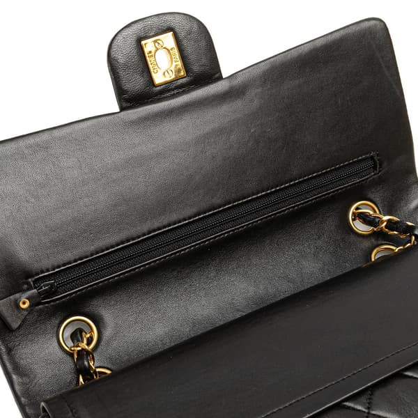 Pre-owned Chanel Medium Classic Lambskin Double Flap Black