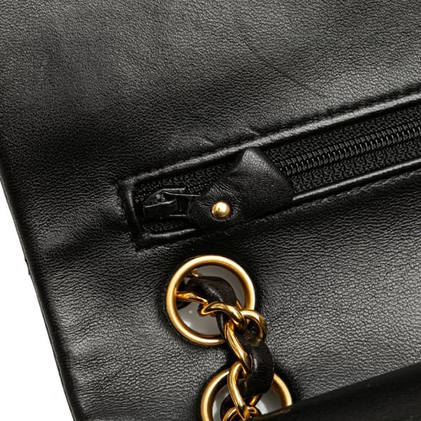 Pre-owned Chanel Small Classic Lambskin Double Flap Black