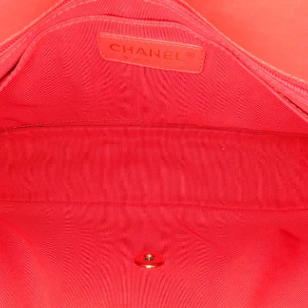 Pre-owned Chanel Medium Classic Patent Valentines Heart Charms Single Flap Red