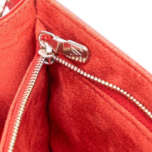 Pre-owned Louis Vuitton Epi Sevigne Clutch Red