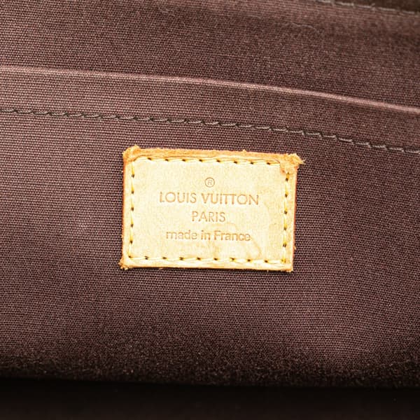 Pre-owned Louis Vuitton Monogram Vernis Rosewood Avenue Red