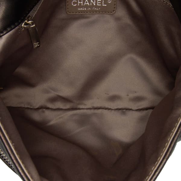 Pre-owned Chanel Quilted Metallic Distressed Lambskin CC Crystal Flap Black