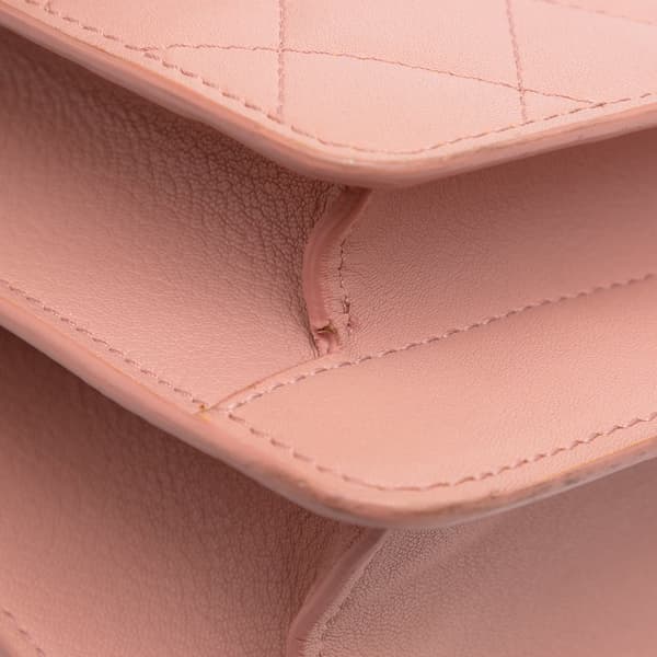 Pre-owned Chanel Large Quilted Goatskin CC Box Flap Pink