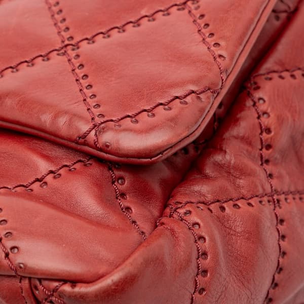 Pre-owned Chanel Quilted Calfskin Retro Chain Camera Flap Red