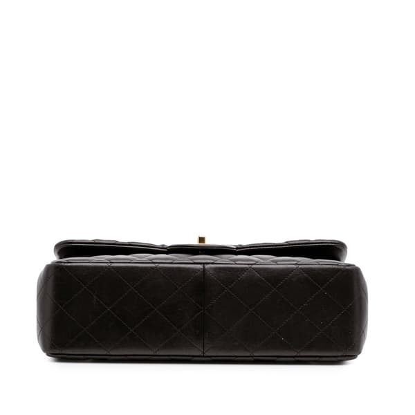 Pre-owned Chanel Jumbo Classic Lambskin Double Flap Black