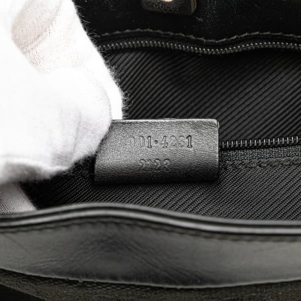 Pre-owned Gucci GG Canvas Shoulder Bag Black