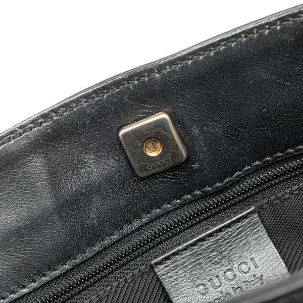 Pre-owned Gucci GG Canvas Shoulder Bag Black