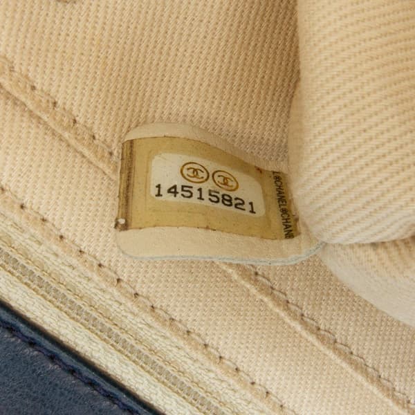 Pre-owned Chanel Quilted Patent In The Business Flap Blue