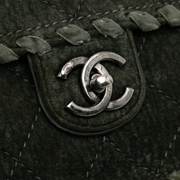 Pre-owned Chanel Quilted Wool Felt Whipstitch Fancy Flap Green