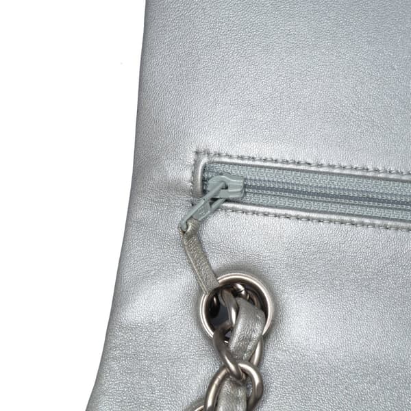Pre-owned Chanel Jumbo Classic Lambskin Double Flap Silver