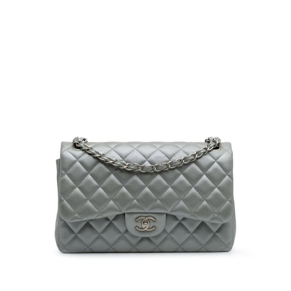 Pre-owned Chanel Jumbo Classic Lambskin Double Flap Silver