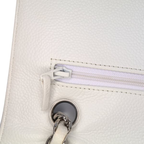 Pre-owned Chanel Medium Classic Caviar Double Flap White