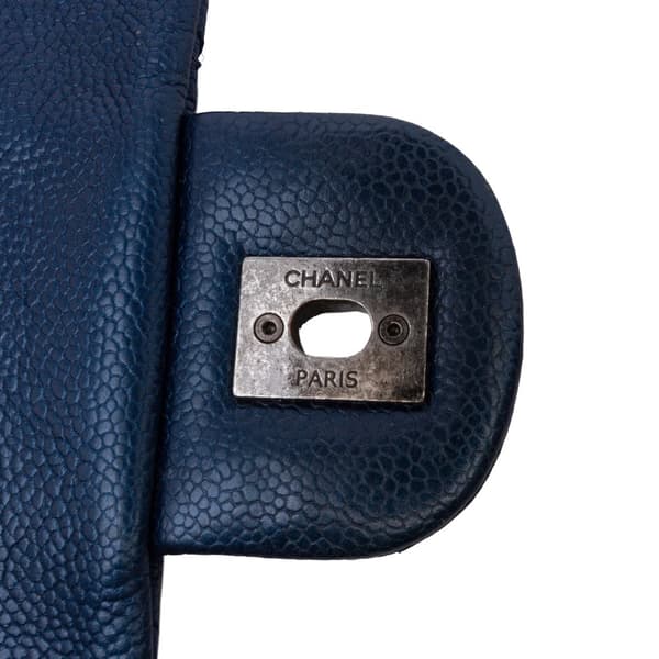 Pre-owned Chanel Jumbo Quilted Iridescent Caviar Easy Flap Blue