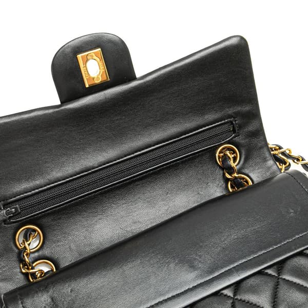 Pre-owned Chanel Small Classic Lambskin Double Flap Black