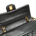 Miniatyrbild 10 av 10: Pre-owned Chanel Small Classic Lambskin Double Flap Black