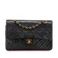 Miniatyrbillede 1 af 10: Pre-owned Chanel Medium Classic Lambskin Double Flap Black