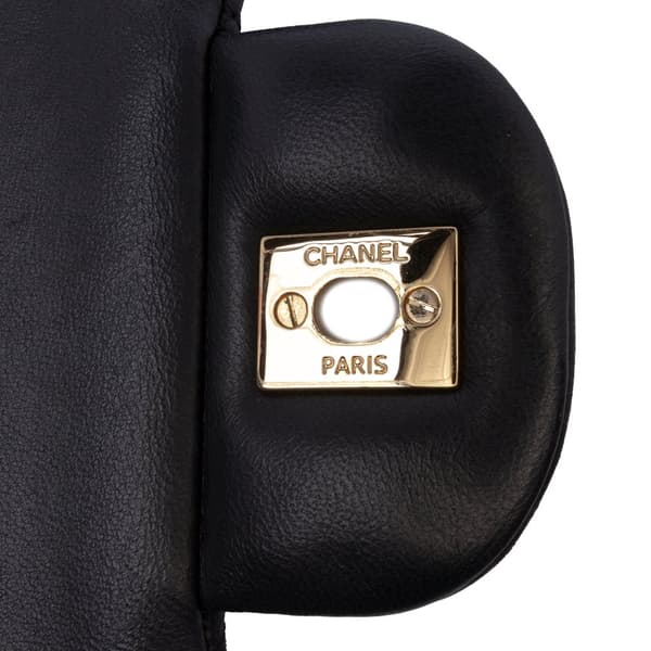 Pre-owned Chanel Jumbo Classic Lambskin Double Flap Black