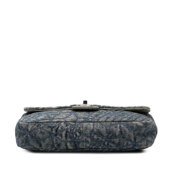 Pre-owned Chanel Medium Embroidered Denim Camellia Flap Blue