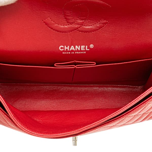 Pre-owned Chanel Medium Classic Caviar Double Flap Red