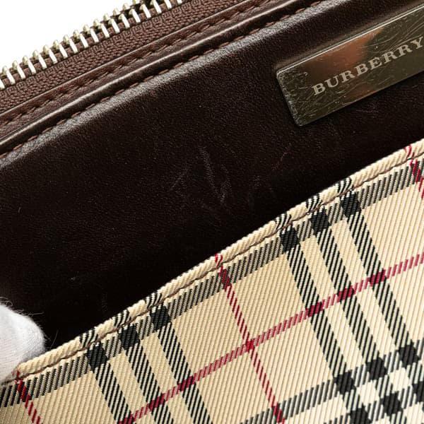 Pre-owned Burberry House Check Canvas Shoulder Bag Brown