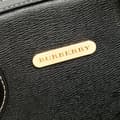 Pikkukuva 7 / 10: Pre-owned Burberry Leather Shoulder Bag Black