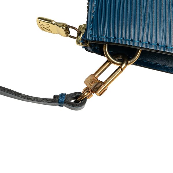 Pre-owned Louis Vuitton Epi Pochette Accessoires Blue
