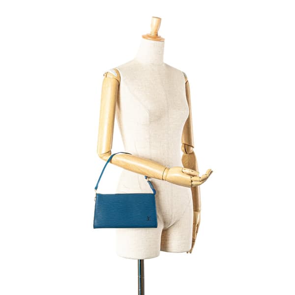 Pre-owned Louis Vuitton Epi Pochette Accessoires Blue