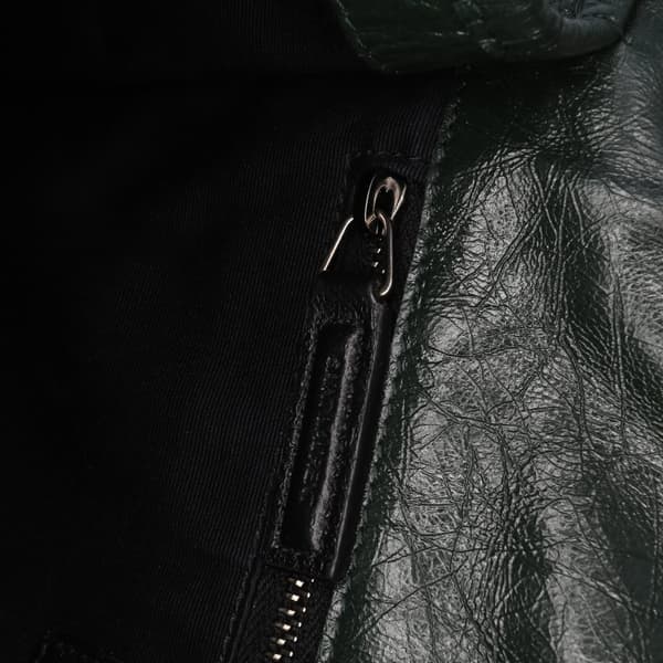 Pre-owned Saint Laurent Medium Crinkled Calfskin Niki Chain Bag Green