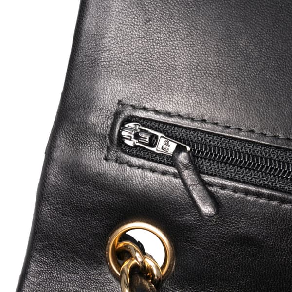 Pre-owned Chanel Jumbo Classic Lambskin Double Flap Black