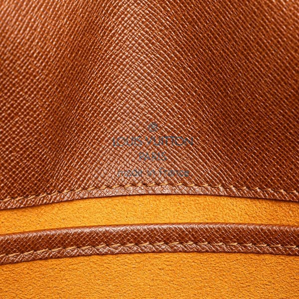 Pre-owned Louis Vuitton Monogram Musette Tango Short Strap Brown