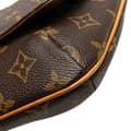 Miniatyrbild 9 av 10: Pre-owned Louis Vuitton Monogram Musette Tango Short Strap Brown