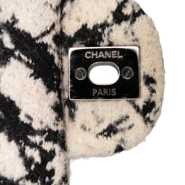 Pre-owned Chanel Medium Classic Wool Herringbone Double Flap White
