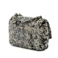 Miniatyrbillede 2 af 10: Pre-owned Chanel Medium Classic Wool Herringbone Double Flap White
