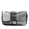 Pikkukuva 1 / 9: Pre-owned Chanel Medium PVC and Tweed Patchwork Single Flap White