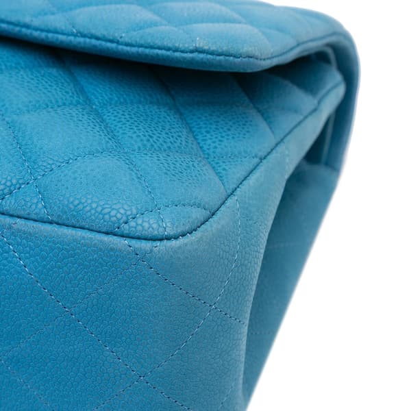 Pre-owned Chanel Jumbo Classic Caviar Double Flap Blue