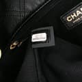 Miniatyrbild 7 av 10: Pre-owned Chanel Medium Quilted Lambskin Pearl Studs Flap Black