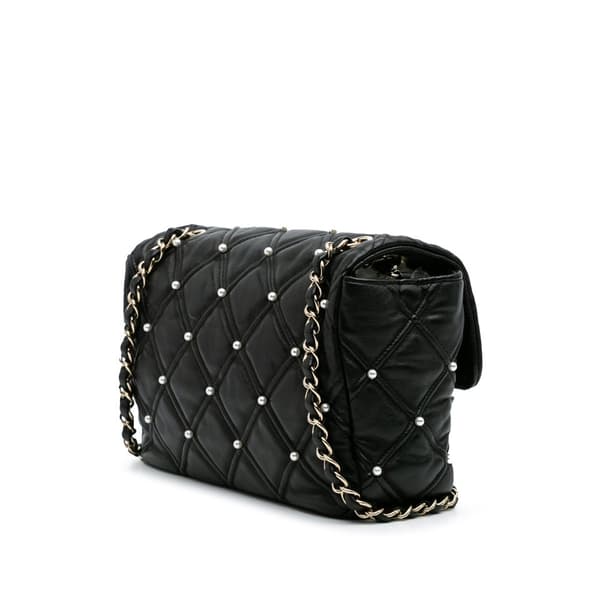 Pre-owned Chanel Medium Quilted Lambskin Pearl Studs Flap Black