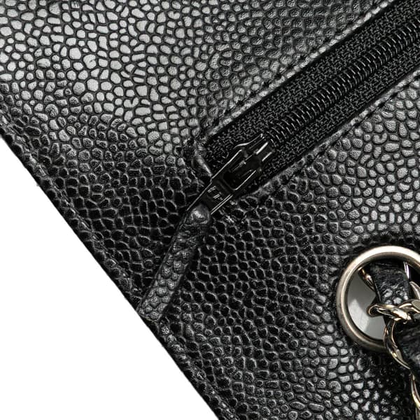 Pre-owned Chanel Medium Classic Caviar Double Flap Black