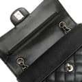 Miniatyrbild 8 av 10: Pre-owned Chanel Medium Classic Caviar Double Flap Black