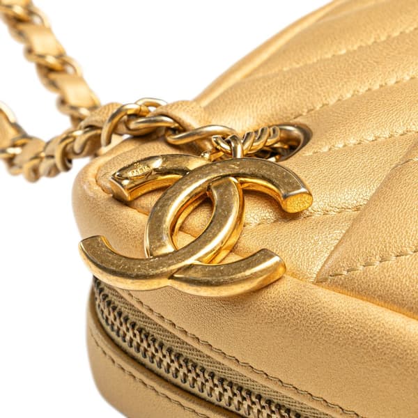 Pre-owned Chanel CC Chevron Lambskin Camera Shoulder Bag Gold