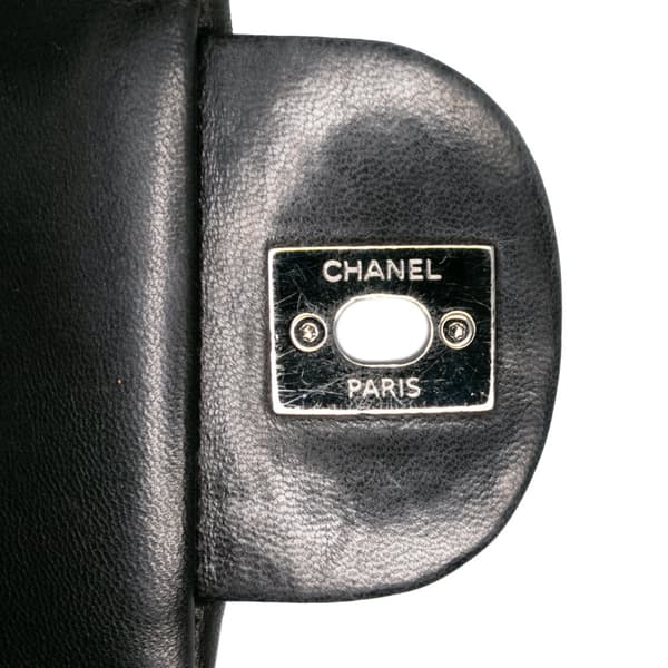 Pre-owned Chanel Maxi Quilted Lambskin 3 Flap Black
