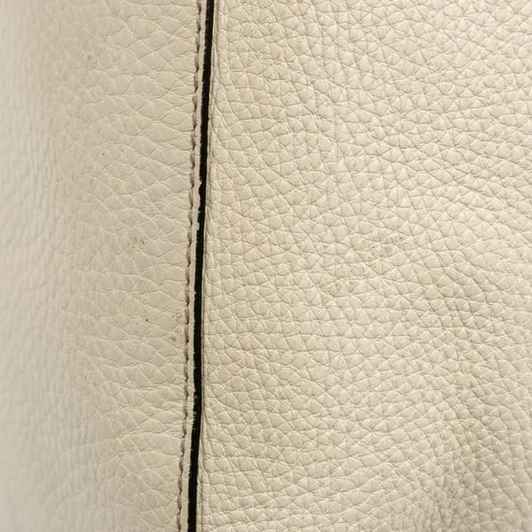 Pre-owned Gucci Medium Leather Soho Chain Tote White