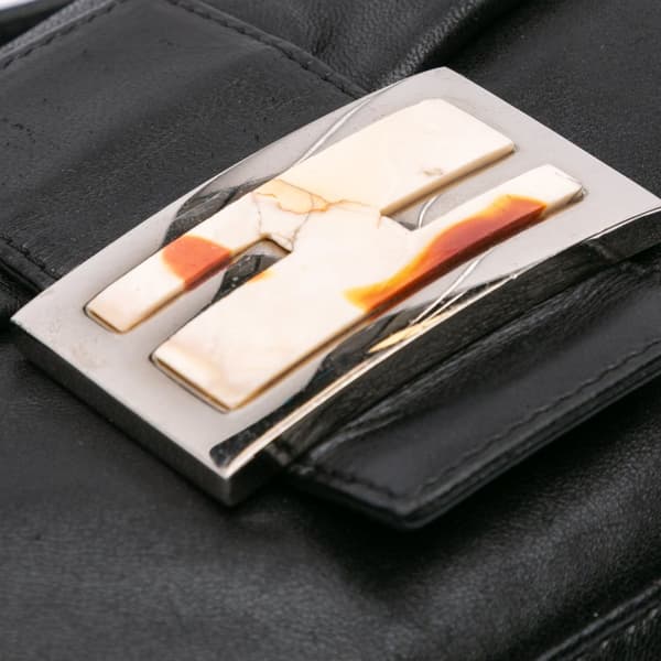 Pre-owned Fendi Leather Baguette Black