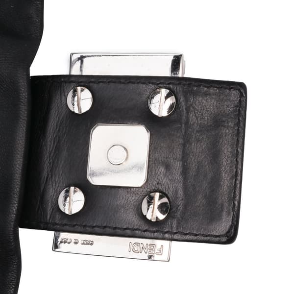 Pre-owned Fendi Leather Baguette Black