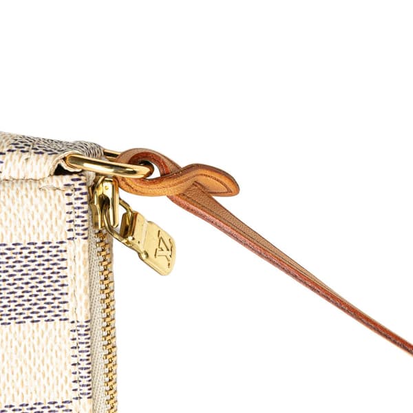 Pre-owned Louis Vuitton Damier Azur Pochette Accessoires White