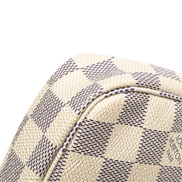 Pre-owned Louis Vuitton Damier Azur Pochette Accessoires White