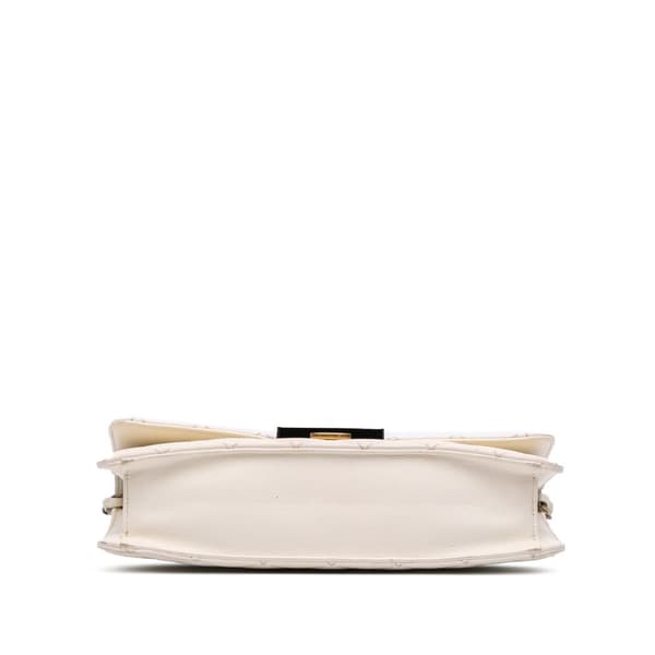 Pre-owned Chanel Medium Sheepskin Beauty Lock Flap White