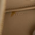 Miniatyrbilde 6 av 10: Pre-owned Louis Vuitton Monogram Vernis Pochette Lexington Yellow