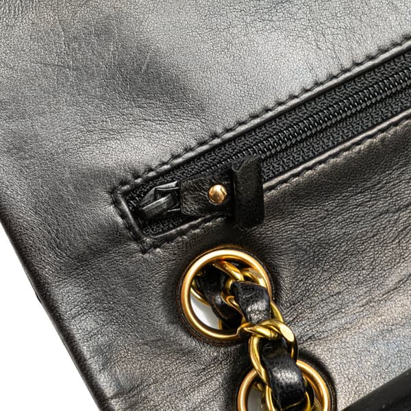 Pre-owned Chanel Small Classic Lambskin Double Flap Black