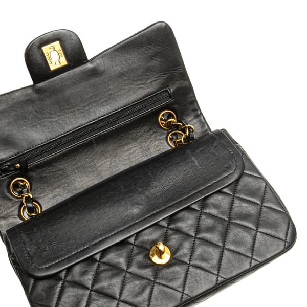 Pre-owned Chanel Small Classic Lambskin Double Flap Black
